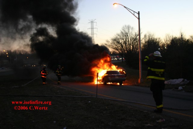 Vehicle Fire GSP South 02-06